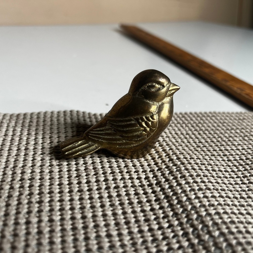 Vintage Solid Brass Bird Figurine Miniature Sparrow Songbird Paperweight 2 Inch